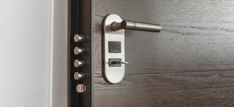 Ensuring Peace of Mind: Your Guide to a 24-Hour Emergency Locksmith