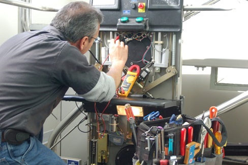 Optimize Your Elevator Service Operations with Cutting-Edge Technology